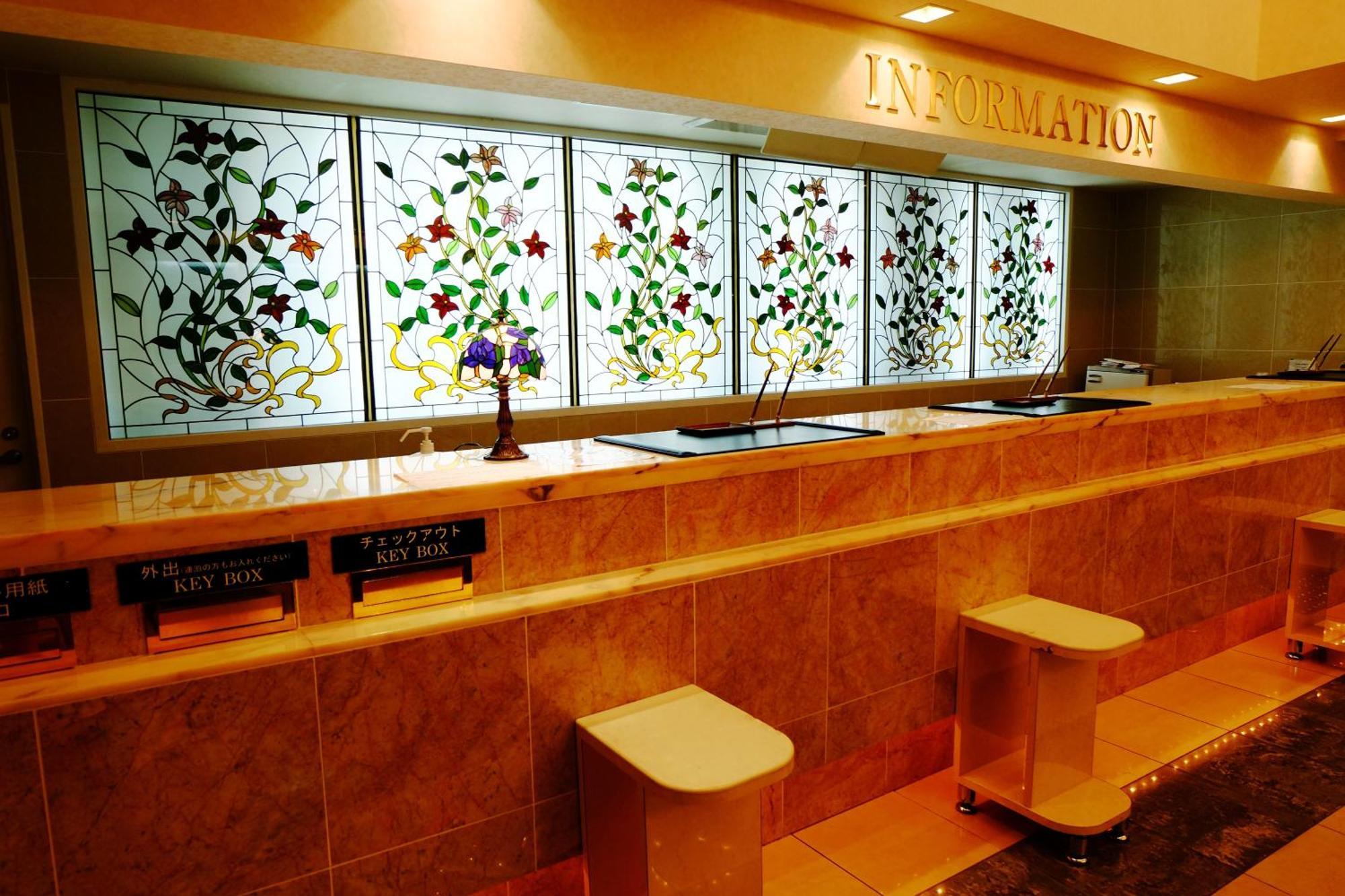 Hotel Check In Shimbashi Tokyo Bagian luar foto